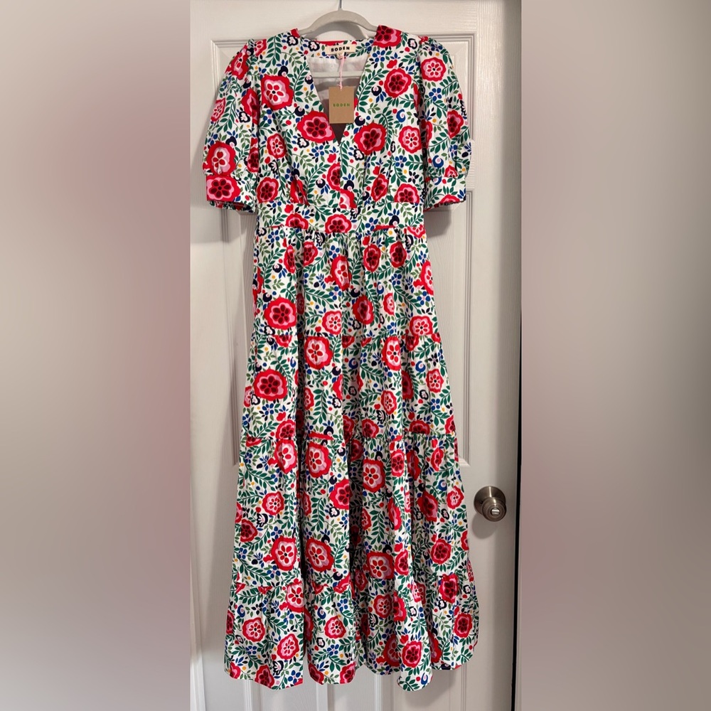 Boden Bella Puff Sleeve Maxi Dress
Multi, Foliage Scatter- NWT Sz 6R - Picture 7 of 7